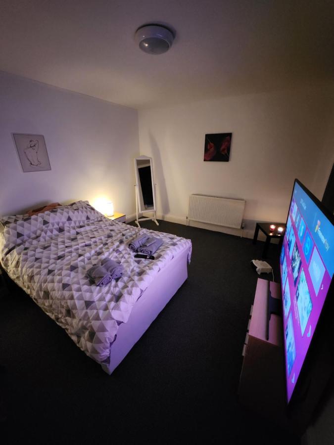 Nice Cosy Flat. Walking Distance To City 노팅엄 외부 사진